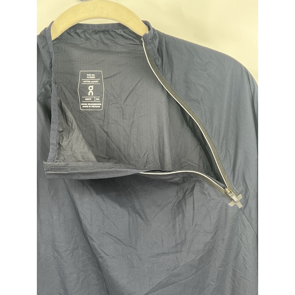 ON Cloud Active Jacket Mens XXL Navy Blue Lightweight Performance Packable Light - Picture 4 of 16